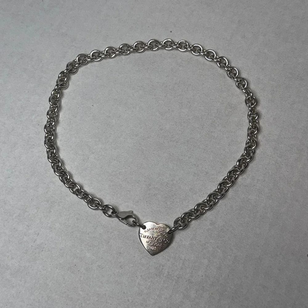 Tiffany & Co Heart Tag Necklace Women 16in Silver Return to Tiffany 925 Sterling
